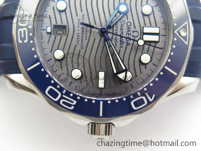 2018-Seamaster-Diver-300M-VSF-1-1-Best-Edition-Blue-Ceramic-Gray-Dial-on-Blue-Rubber-Strap-A8800-V2-Black-Balance-Wheel-5.jpg