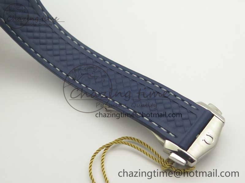 Aqua-Terra-150M-Master-Chronometers-VSF-1-1-Best-Edition-Light-Blue-Dial-Blue-Hand-on-Light-Blue-Rubber-Strap-A8900-Super-Clone-8.jpg