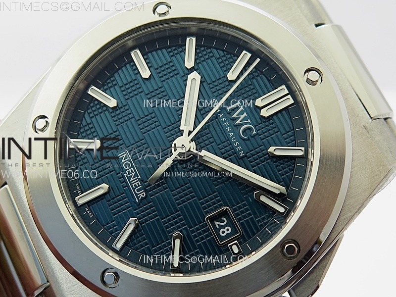 ingenieur-iw328903-ss-v7f-1-1-best-edition-blue-dial-on-ss-bracelet-a2892 (3).jpg