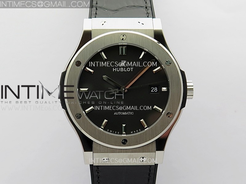 classic-fusion-42mm-titanium-jjzf-1-1-v2-best-edition-black-dial-on-black-gummy-strap.jpg