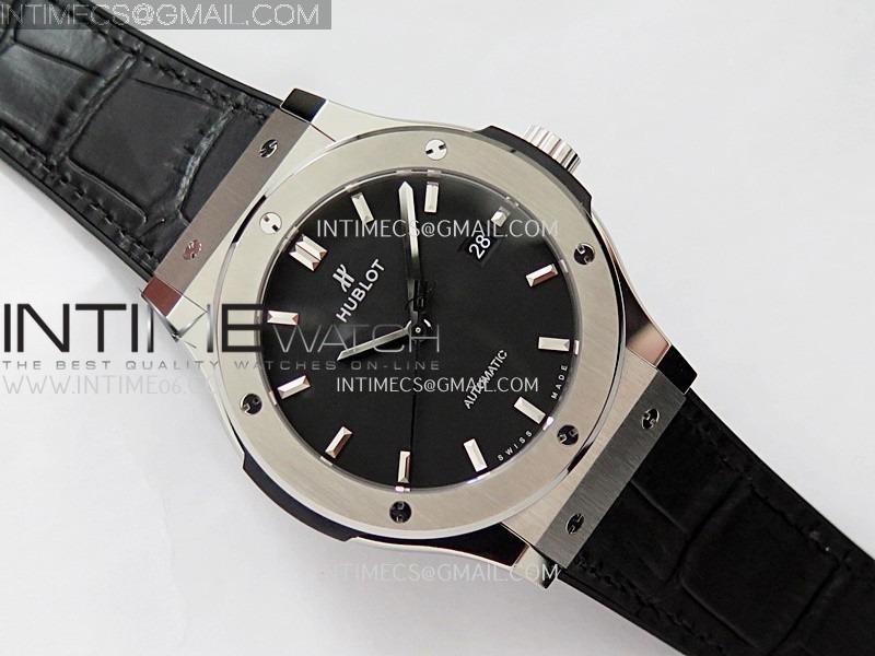 classic-fusion-42mm-titanium-jjzf-1-1-v2-best-edition-black-dial-on-black-gummy-strapL.jpg