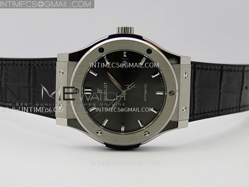 classic-fusion-42mm-titanium-jjzf-1-1-v2-best-edition-gray-dial-on-black-gummy-strap (1).jpg