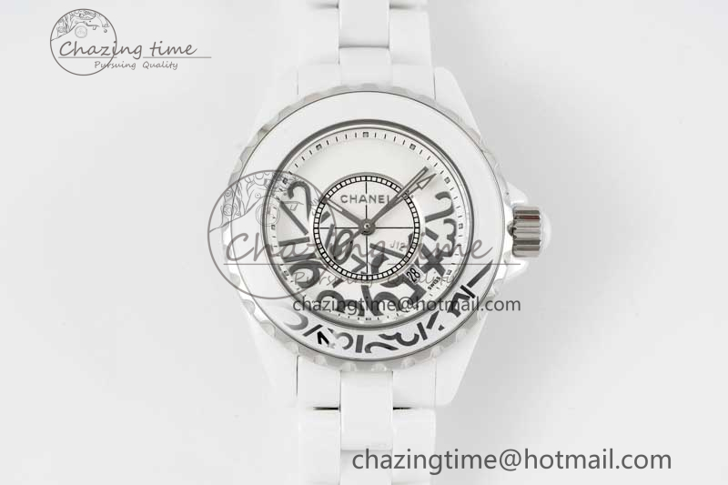[EAST공장]샤넬 J13 33mm White Ceramic White Numbers Dial on Bracelet Swiss Quartz